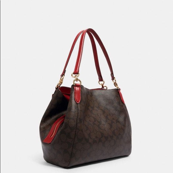 hallie shoulder bolsa in signature canvas red